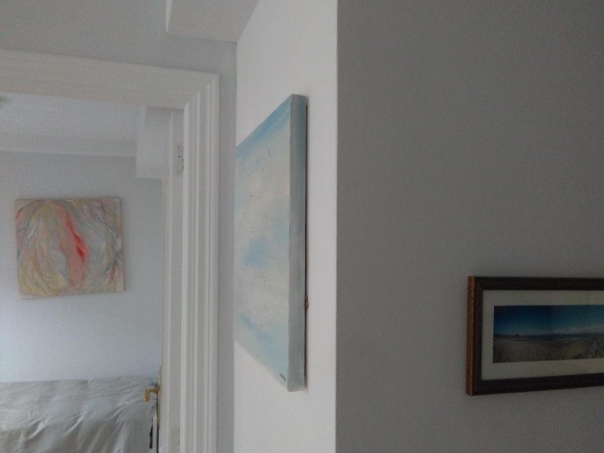 Apartamento En Un Entorno Unico En La Ciudad Vieja De La Coruna Luaran gambar